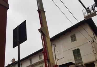 PIATTAFORMA AUTOCARRATA DA 23.5MT