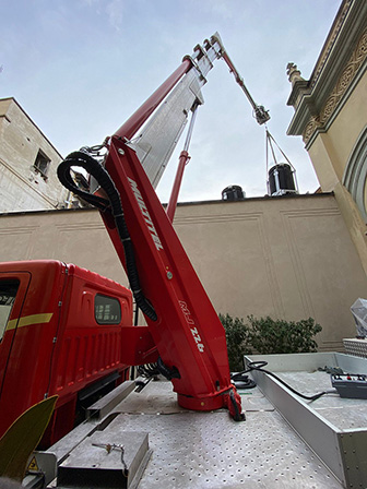 PIATTAFORMA AUTOCARRATA DA 22MT CON VERRICELLO