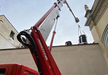 PIATTAFORMA AUTOCARRATA DA 22MT CON VERRICELLO
